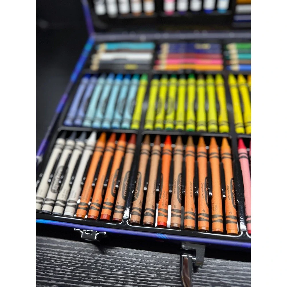 Crayola Ultimate Art Case Galaxy Space Theme Markers Crayons Pencils Set